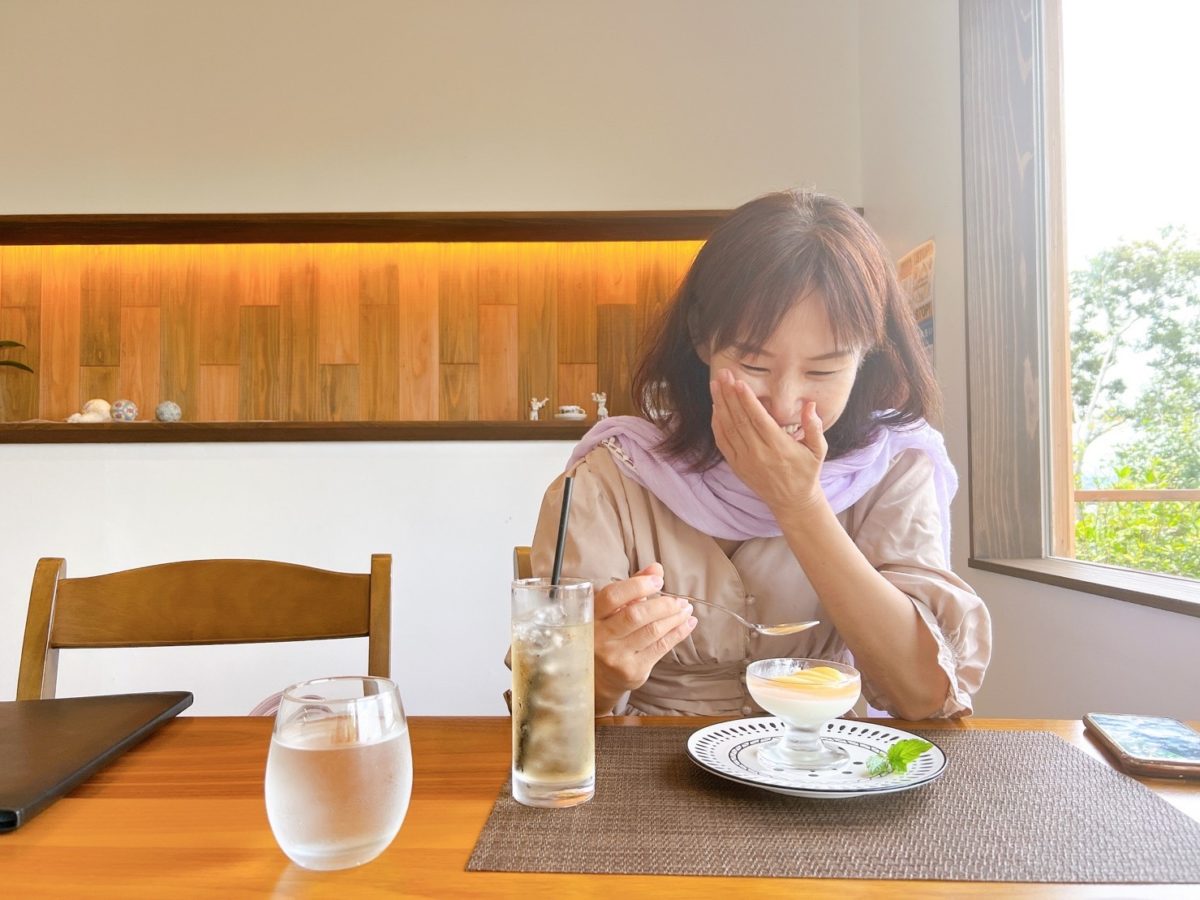 【宮崎県】フレンチカフェ、ブラッスリー あもりはゆったりとした空間で最初の一口目から満足、デザートは美味しくて笑いが出ちゃう